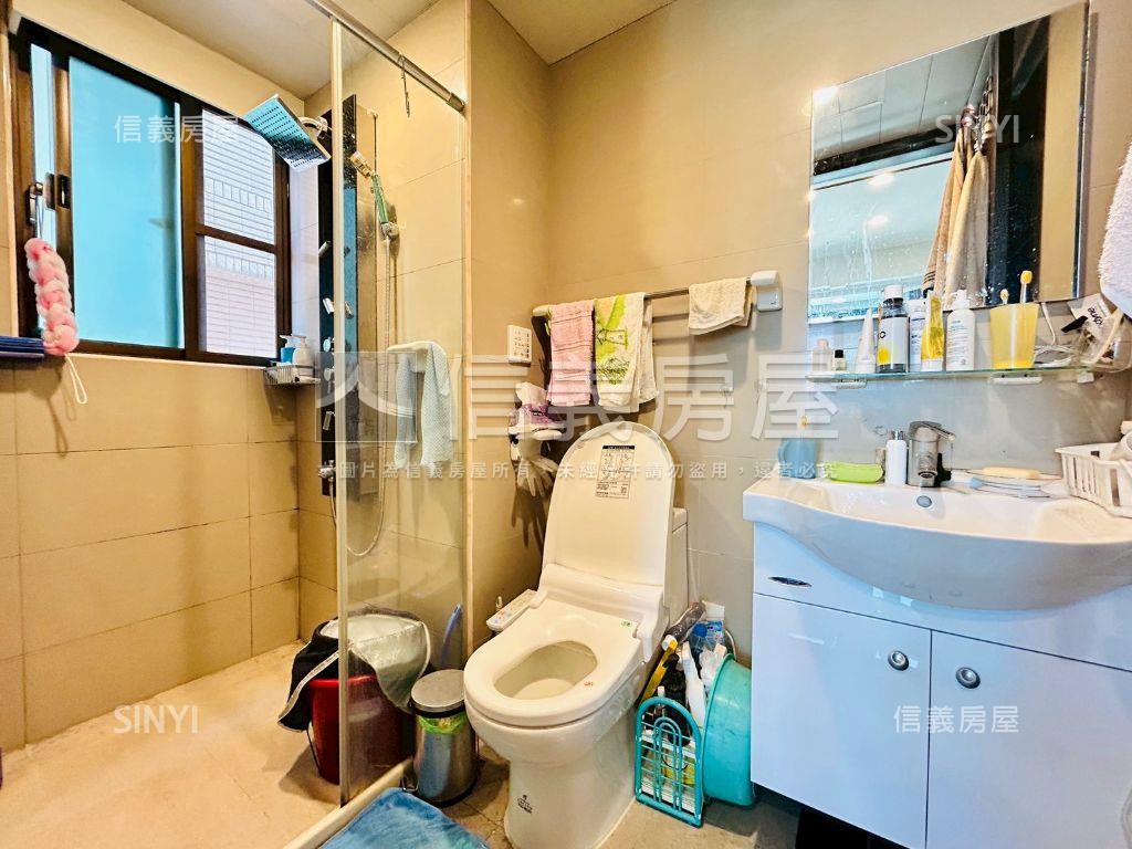 富貴莊園高樓三房坡平房屋室內格局與周邊環境