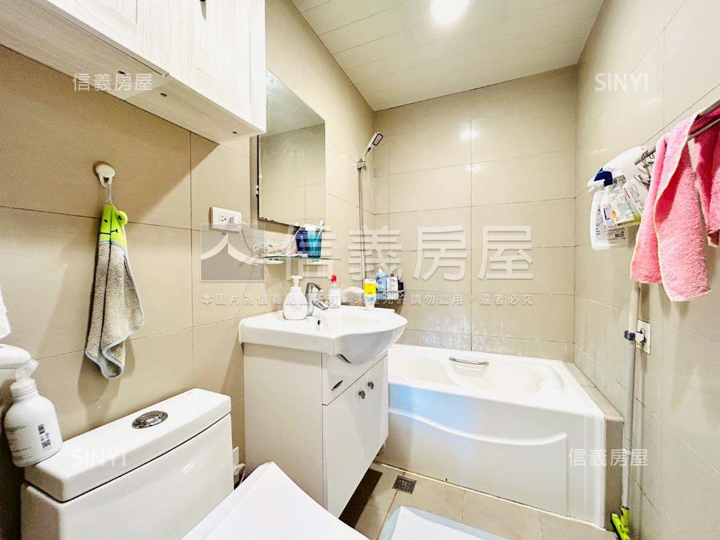 富貴莊園高樓三房坡平房屋室內格局與周邊環境