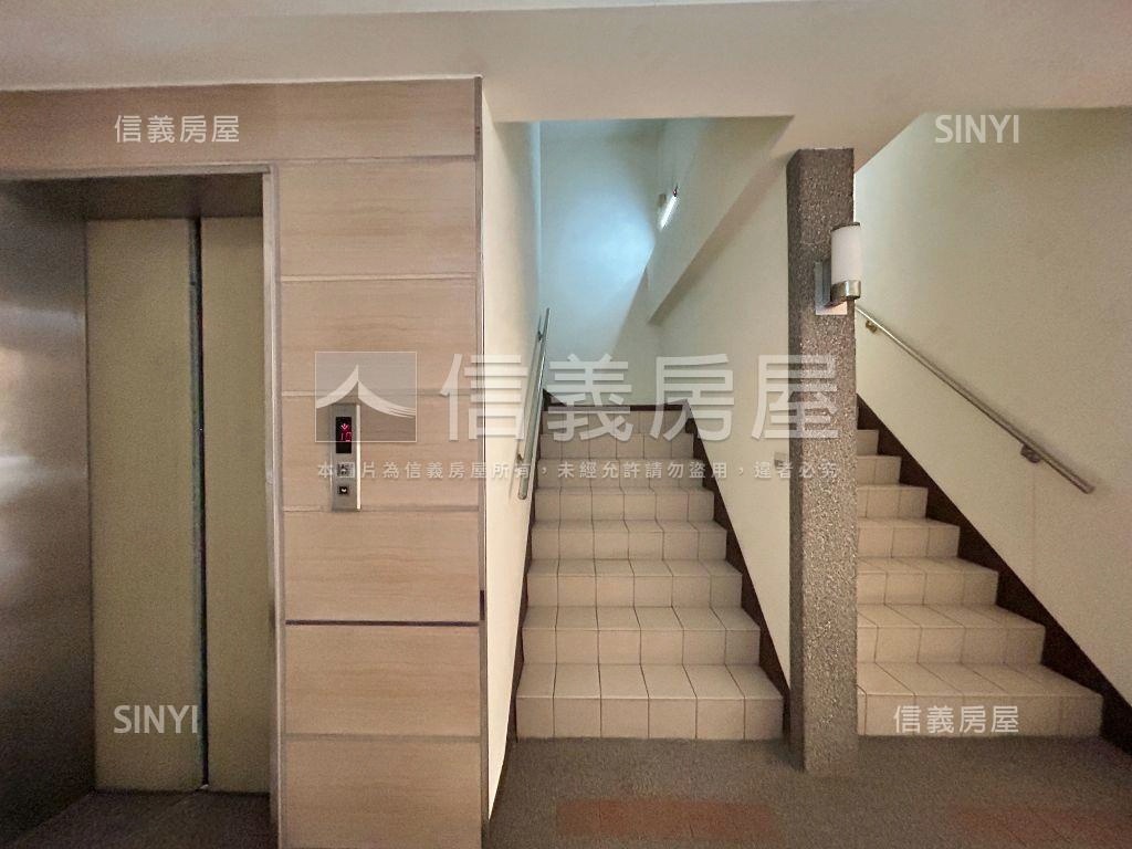 大明路商圈小資房附平車讚房屋室內格局與周邊環境
