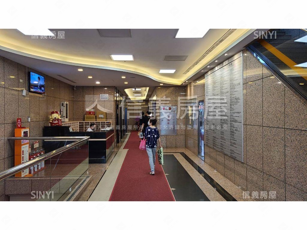 忠孝東路地標級高樓辦公房屋室內格局與周邊環境