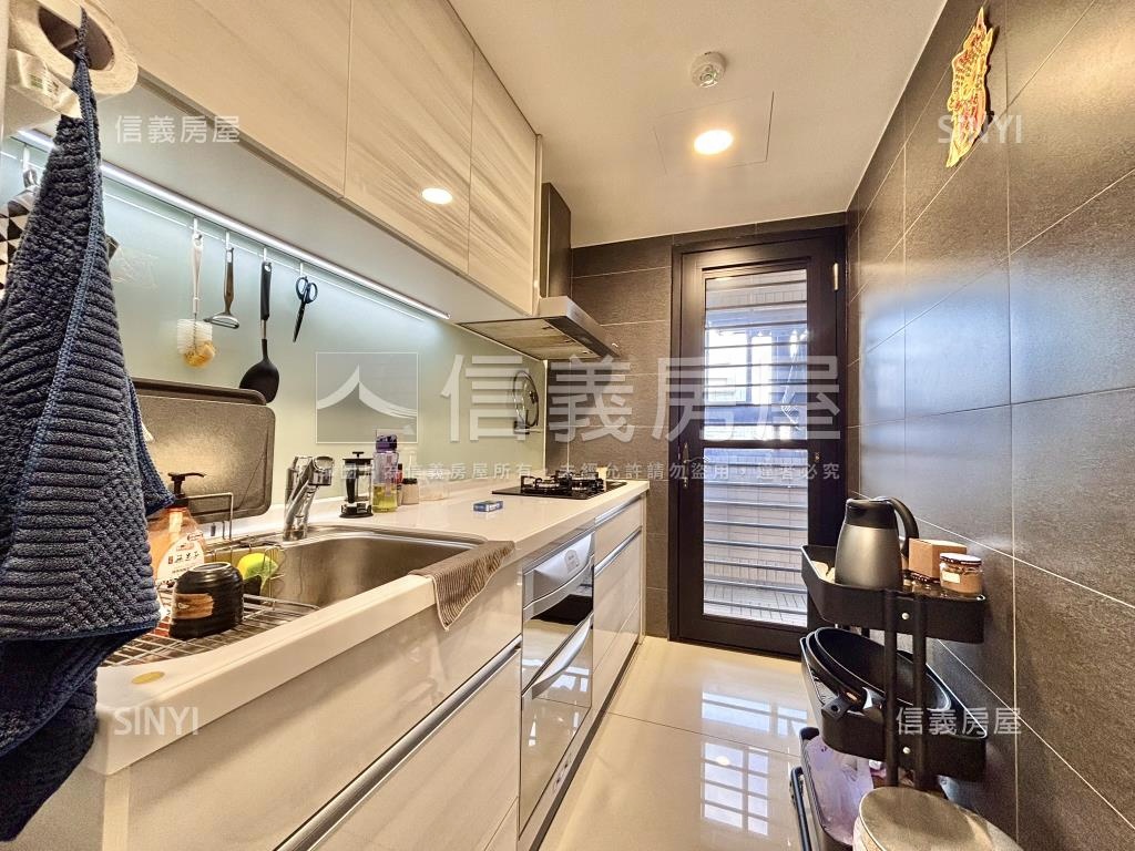 精雕細琢●冠東城兩房車位房屋室內格局與周邊環境