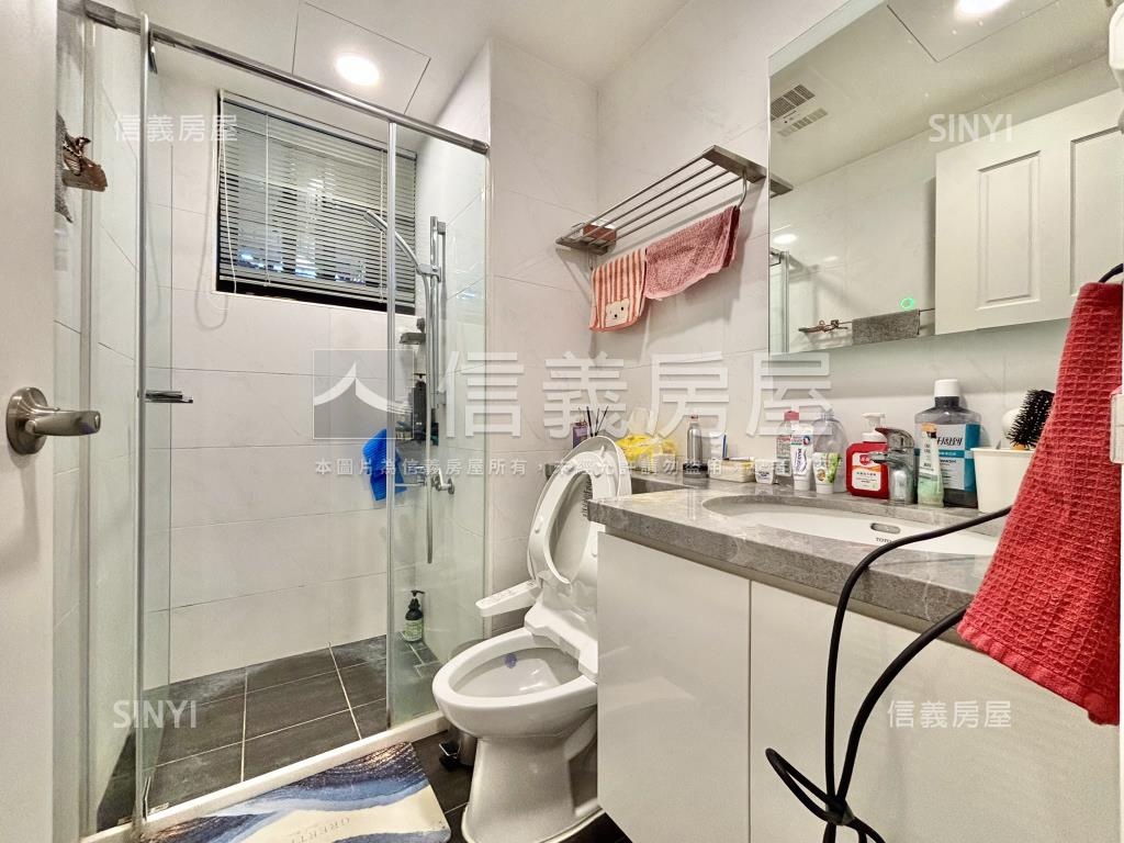 精雕細琢●冠東城兩房車位房屋室內格局與周邊環境