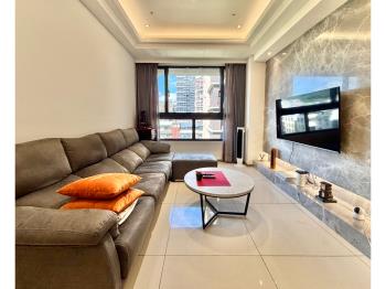 精雕細琢●冠東城兩房車位