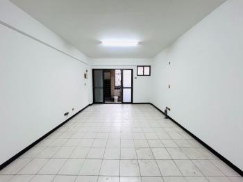 近南紡三房美寓