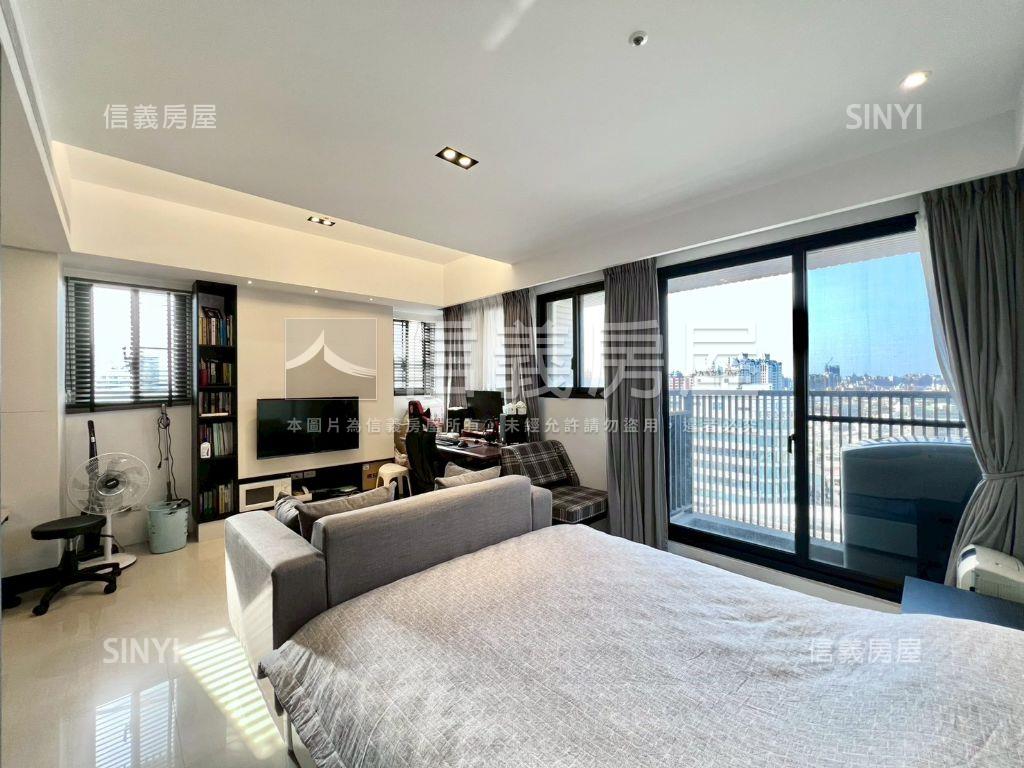 Ｇ７首綻高樓邊間平面車位房屋室內格局與周邊環境