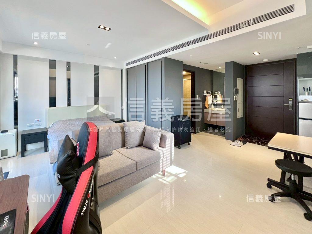 Ｇ７首綻高樓邊間平面車位房屋室內格局與周邊環境