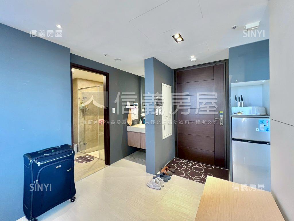 Ｇ７首綻高樓邊間平面車位房屋室內格局與周邊環境