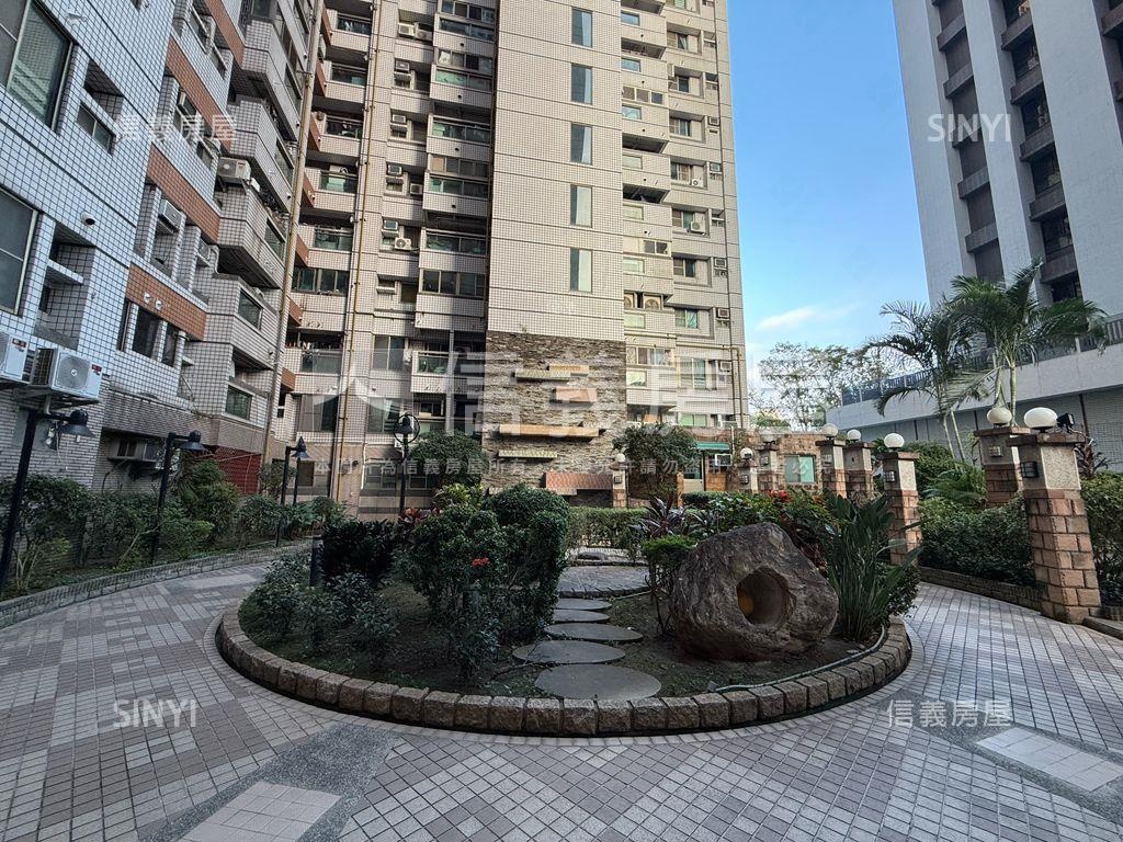稀有格局優質四房平車房屋室內格局與周邊環境