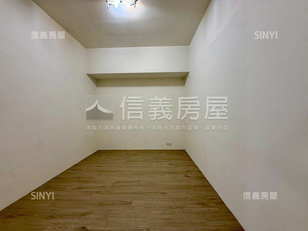 稀有格局優質四房平車房屋室內格局與周邊環境