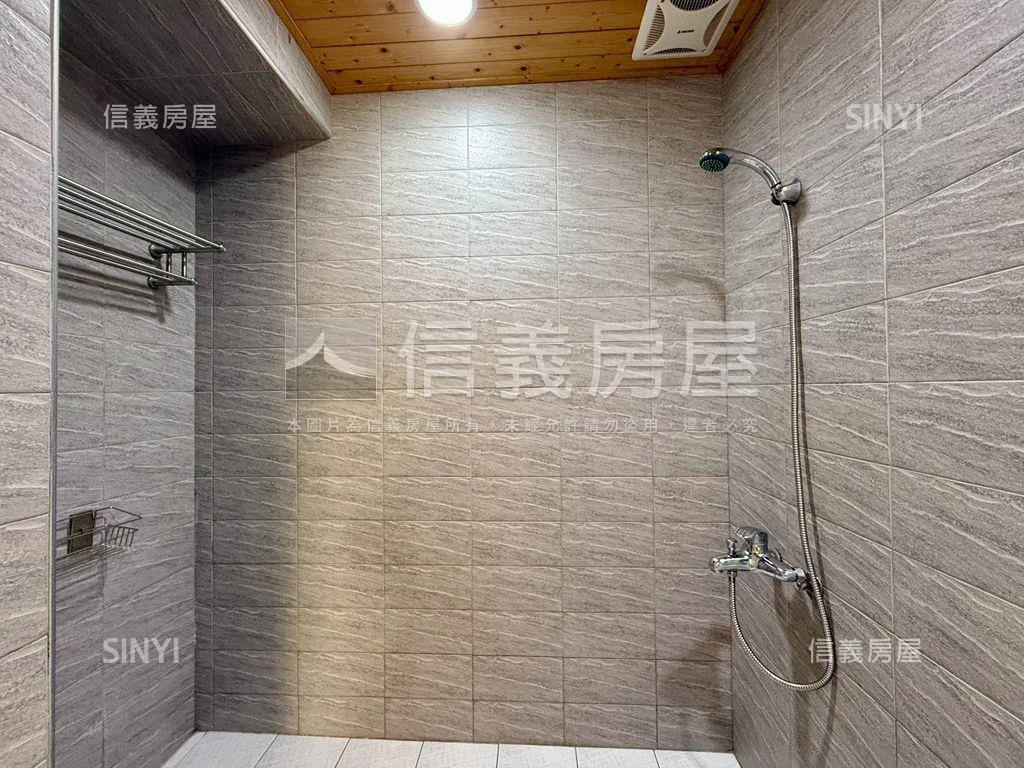 稀有格局優質四房平車房屋室內格局與周邊環境
