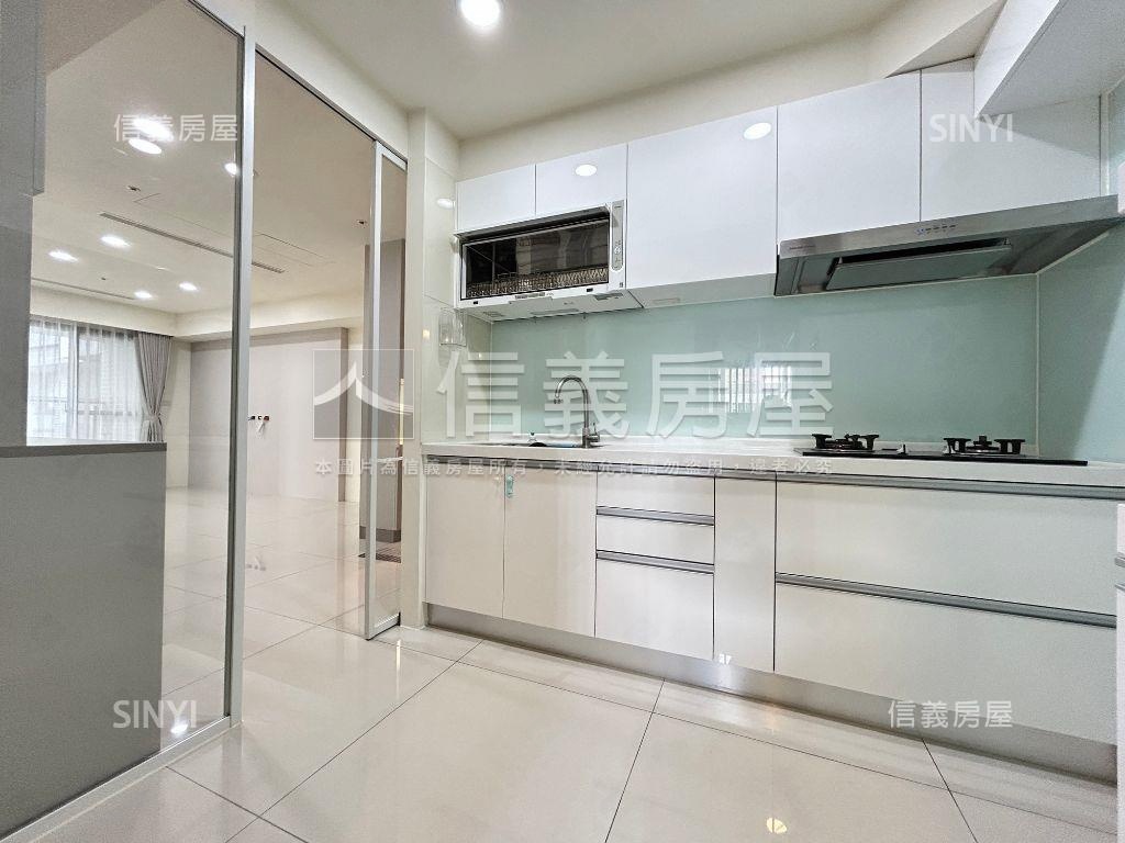 Ａ案拾光高樓雙衛浴開窗房屋室內格局與周邊環境