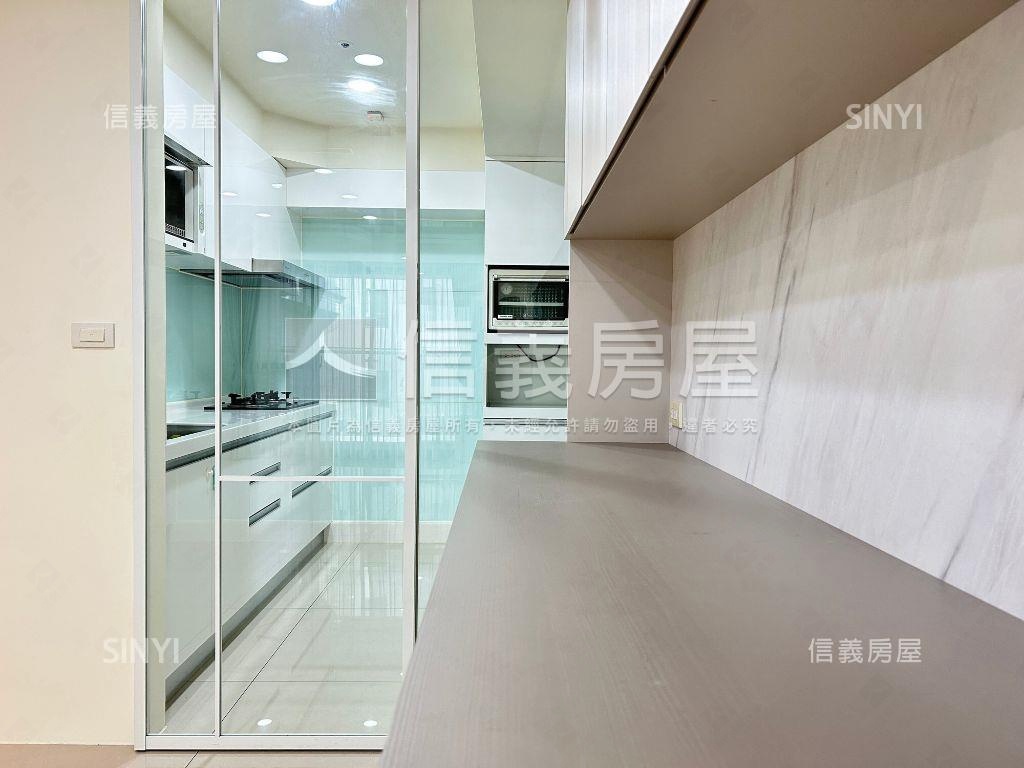 Ａ案拾光高樓雙衛浴開窗房屋室內格局與周邊環境