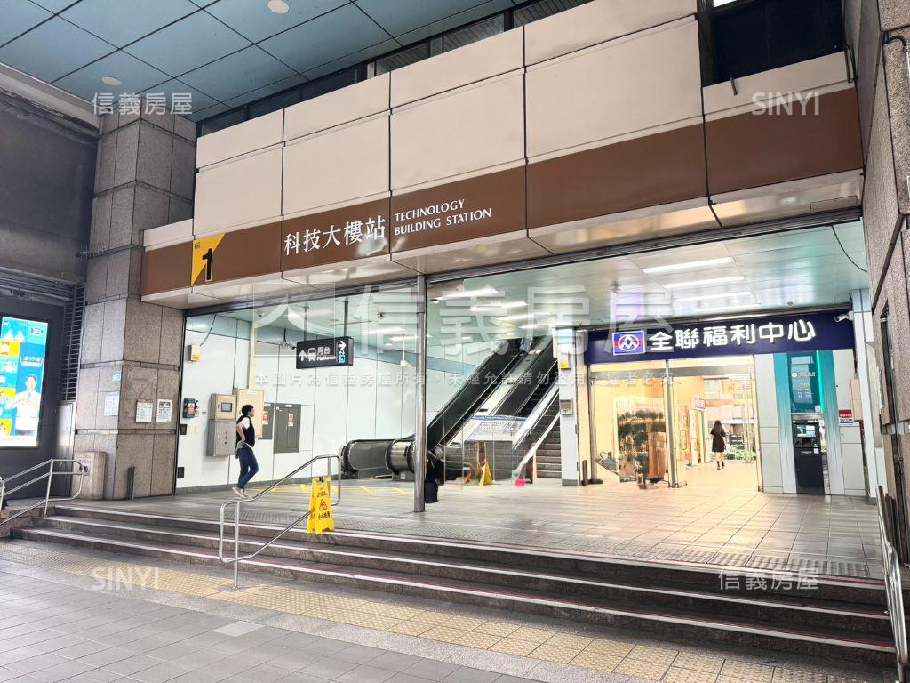 科技捷運超亮美廈房屋室內格局與周邊環境