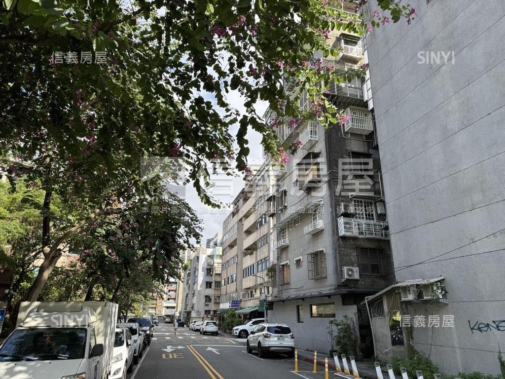 冠德龍門附小電梯三房房屋室內格局與周邊環境