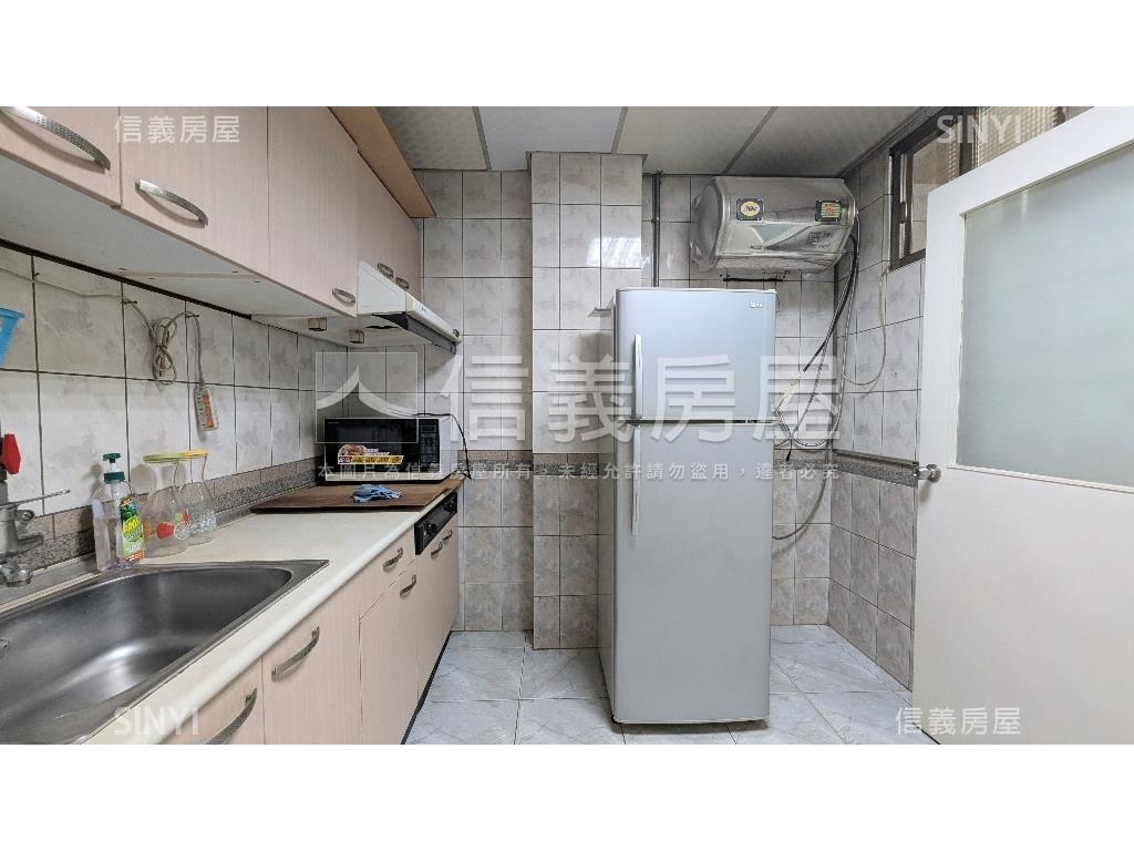 重慶北正馬路黑金潛力透天房屋室內格局與周邊環境