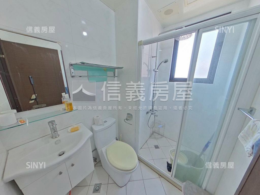 豪椰三房車位稀有釋出房屋室內格局與周邊環境