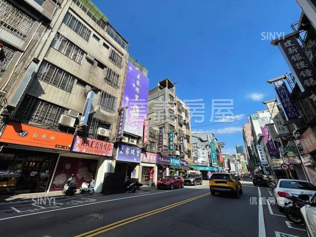 桃園火車站前商圈角窗店面房屋室內格局與周邊環境