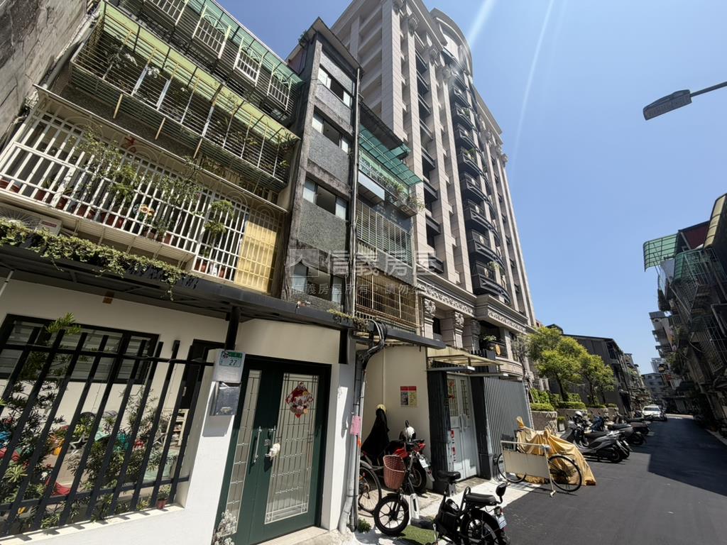 近車站邊間景觀採光三房房屋室內格局與周邊環境