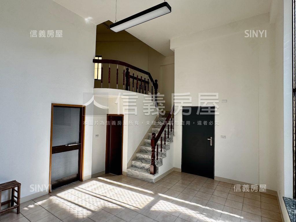 走路上學溫馨美美透天房屋室內格局與周邊環境