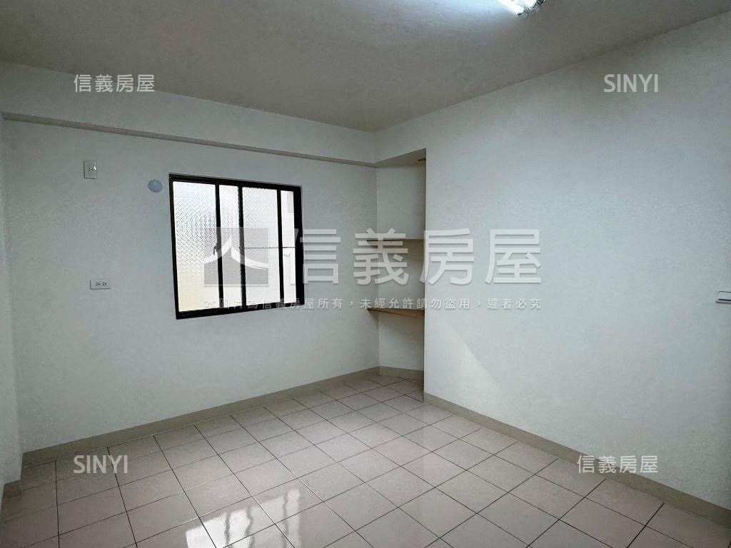 走路上學溫馨美美透天房屋室內格局與周邊環境