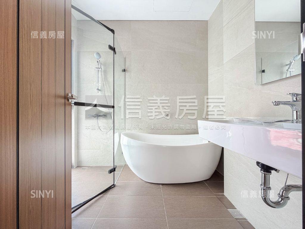 東區裕農全新車墅房屋室內格局與周邊環境