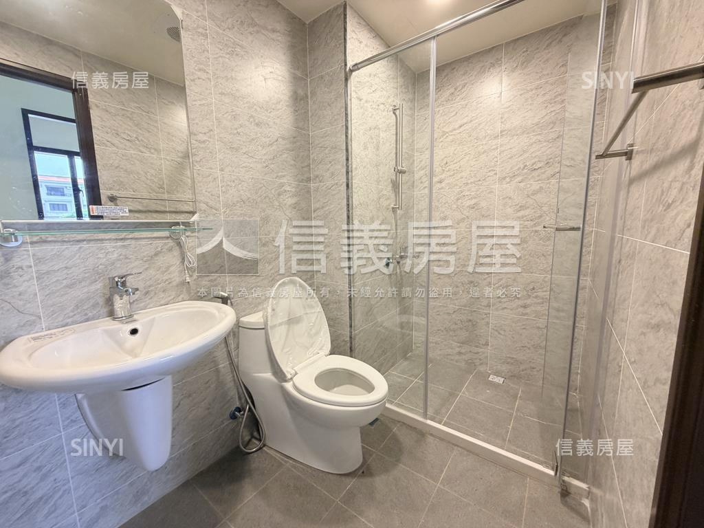 ＬＭ陽光四季全新三房平車房屋室內格局與周邊環境