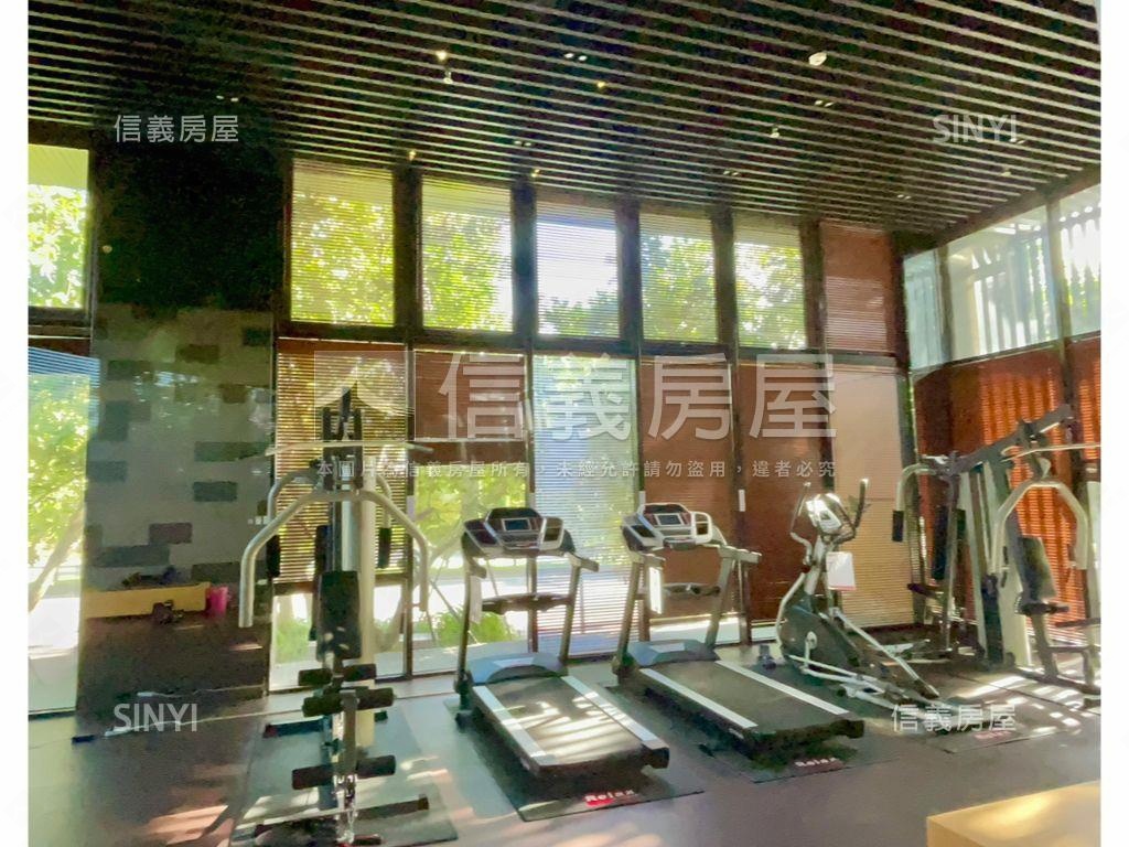 專任成功國中朝公園美兩房房屋室內格局與周邊環境