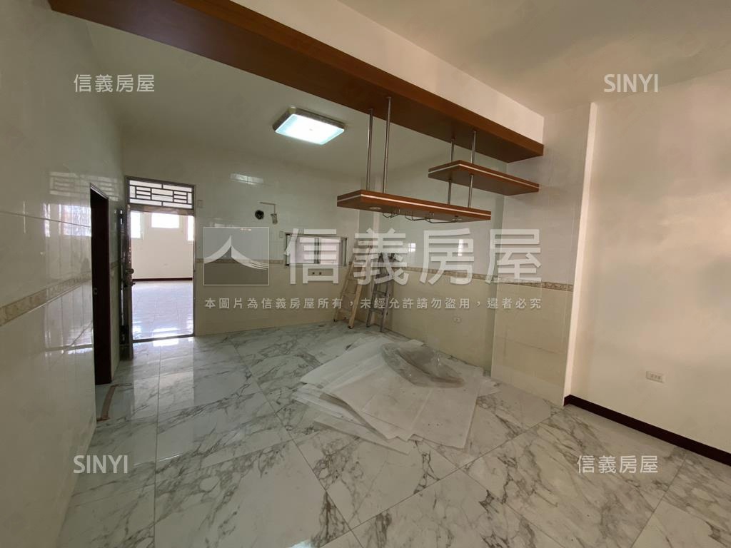 近糖廠店面房屋室內格局與周邊環境