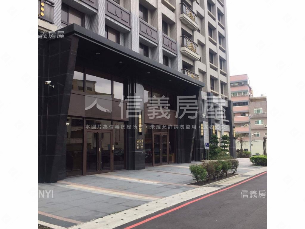 稀有涵美賞兩房車位房屋室內格局與周邊環境