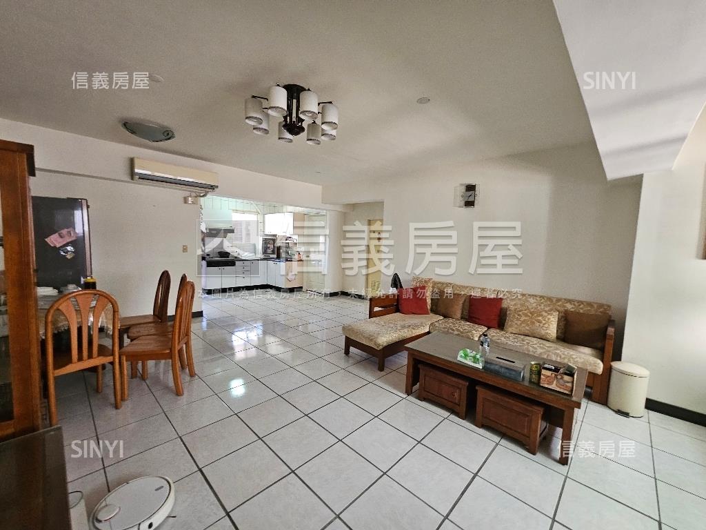 尚通珍品三房平車房屋室內格局與周邊環境