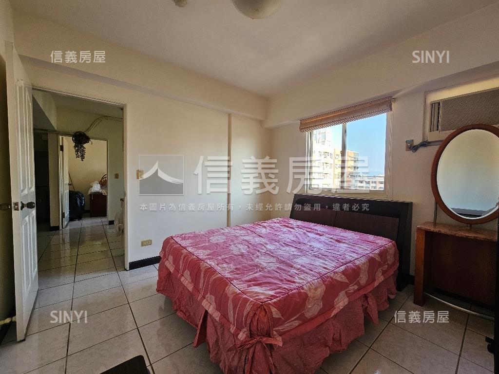 尚通珍品三房平車房屋室內格局與周邊環境