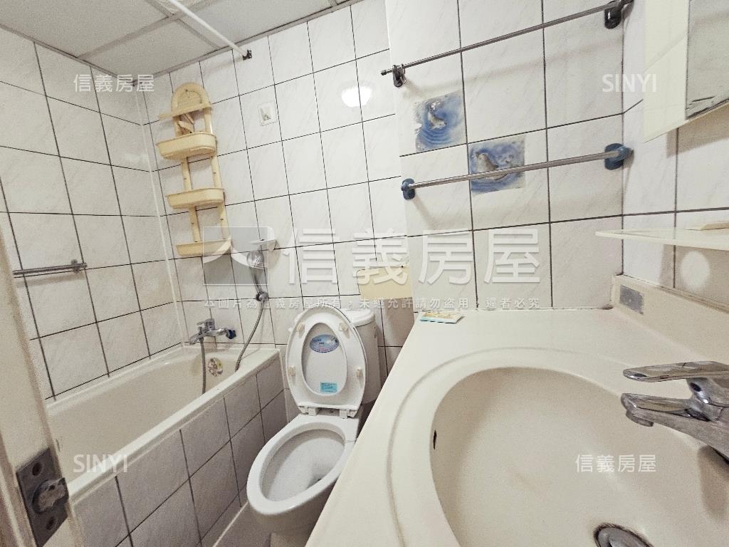 尚通珍品三房平車房屋室內格局與周邊環境