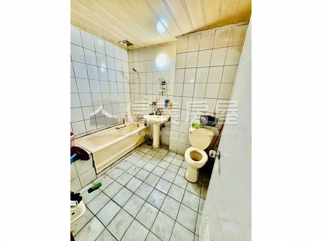 豪門天下．雅緻三房房屋室內格局與周邊環境