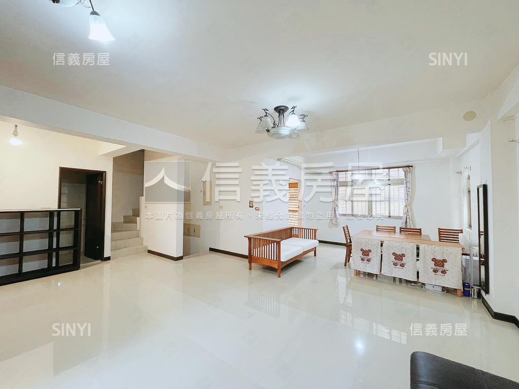 緻美園豪氣臨路別墅房屋室內格局與周邊環境
