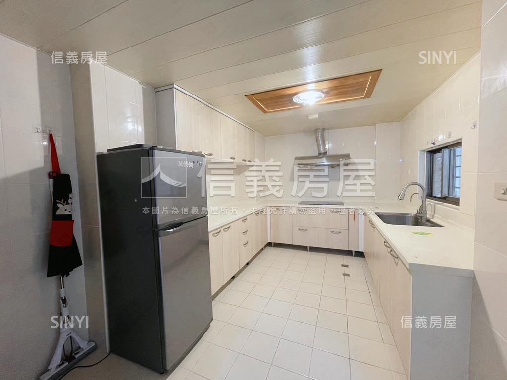 緻美園豪氣臨路別墅房屋室內格局與周邊環境