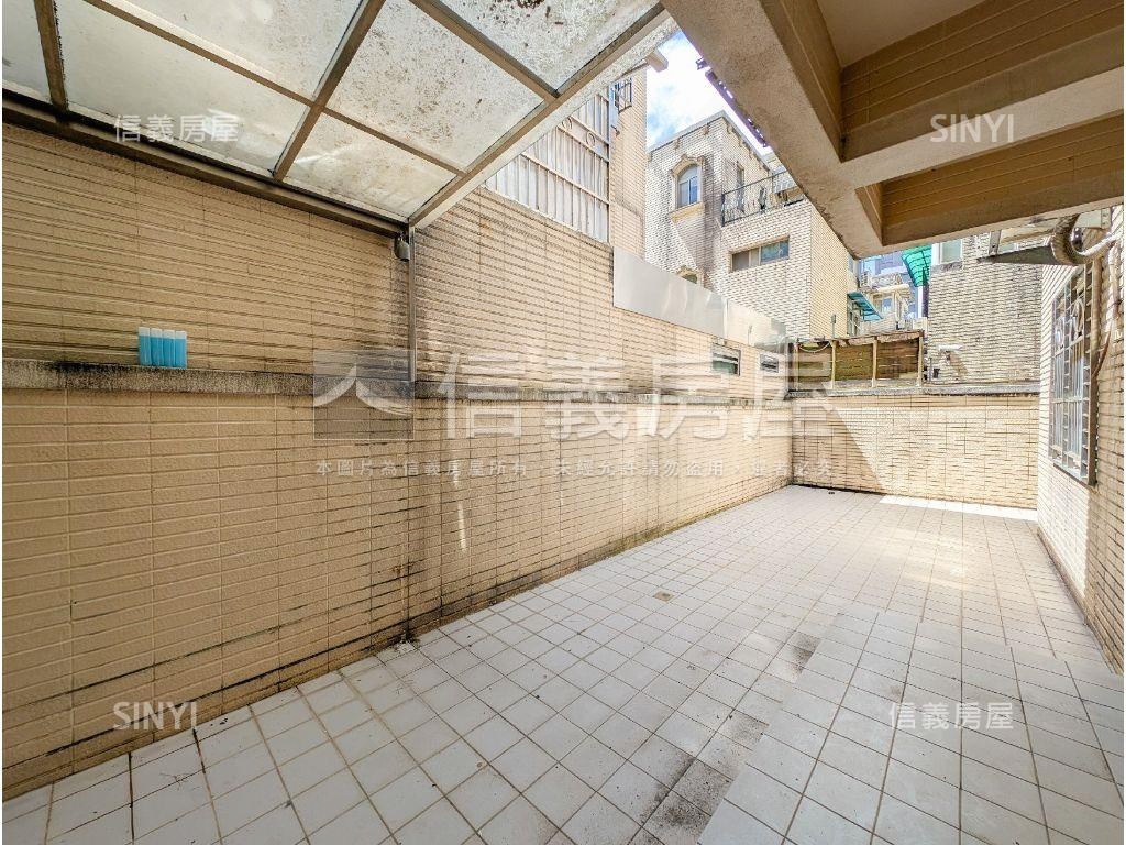 店長激推★緻美園臨路別墅房屋室內格局與周邊環境