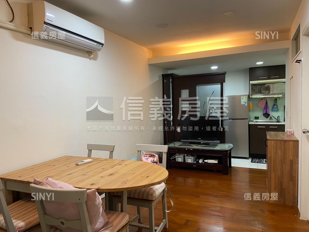 萬華日新華廈稀有兩房房屋室內格局與周邊環境