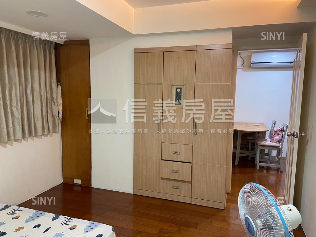 萬華日新華廈稀有兩房房屋室內格局與周邊環境