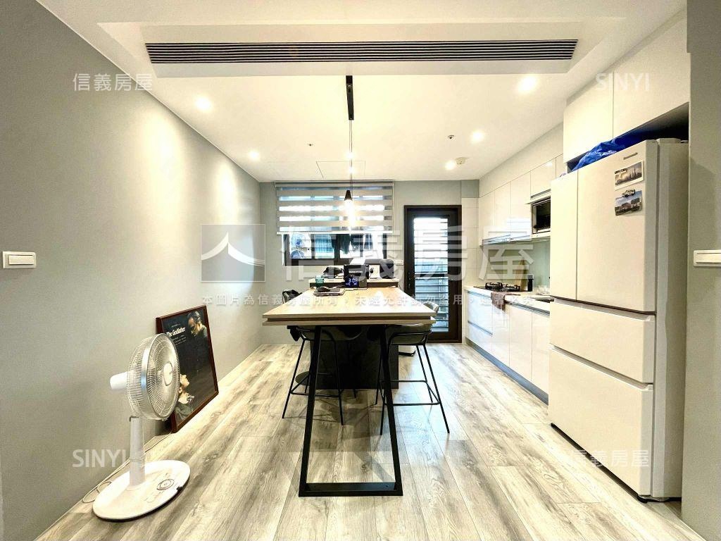 中路讀樂樂精美２房車位房屋室內格局與周邊環境