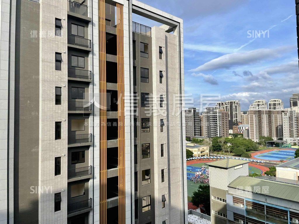 中路讀樂樂精美２房車位房屋室內格局與周邊環境