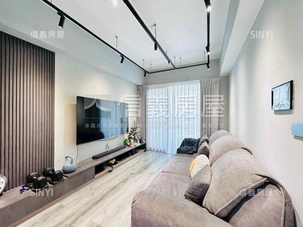 中路高樓２房車位美宅房屋室內格局與周邊環境