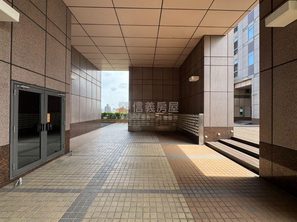 全新裝潢－天空之城美宅房屋室內格局與周邊環境
