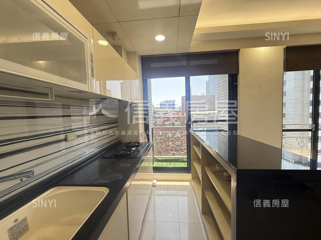 美妝高樓１０１高第房屋室內格局與周邊環境