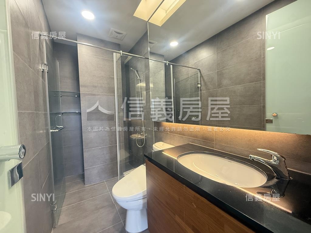 美妝高樓１０１高第房屋室內格局與周邊環境