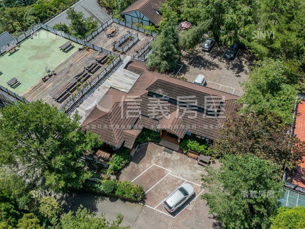 南投清境地２１８１坪民宿房屋室內格局與周邊環境