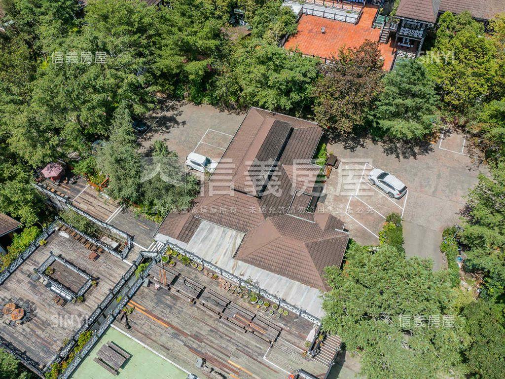 南投清境地２１８１坪民宿房屋室內格局與周邊環境