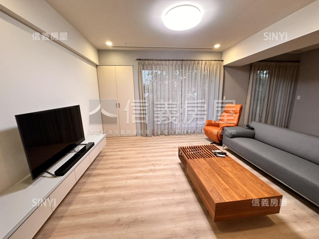 龍寶晴臻邸近水湳經貿園區房屋室內格局與周邊環境