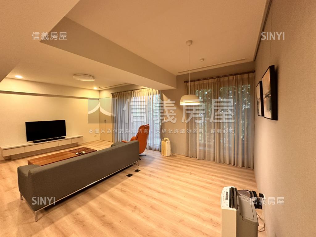 龍寶晴臻邸近水湳經貿園區房屋室內格局與周邊環境