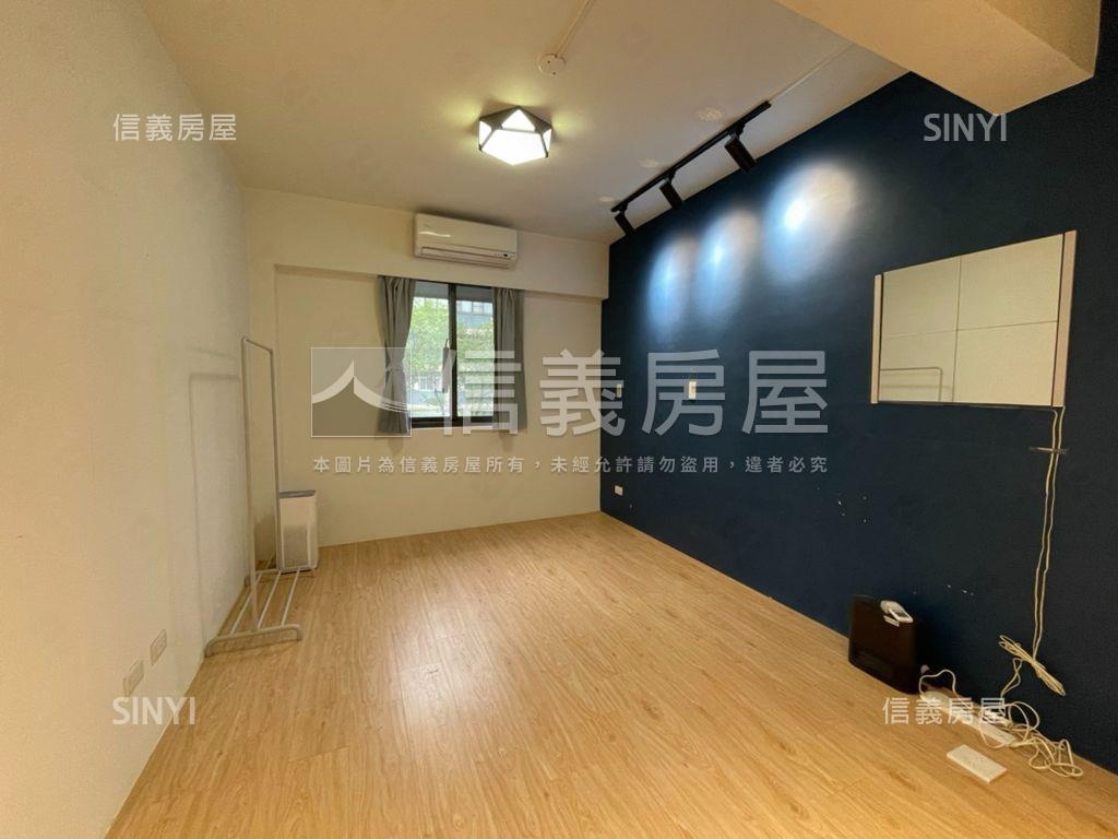 捷運黃金三樓美寓房屋室內格局與周邊環境