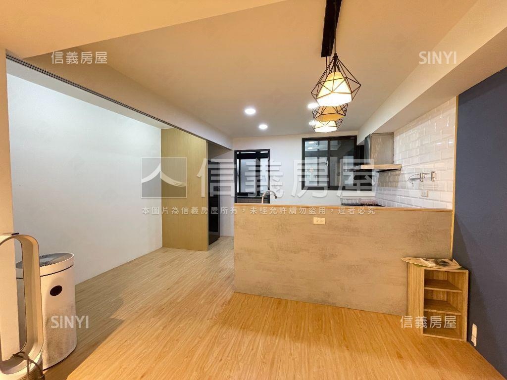 捷運黃金三樓美寓房屋室內格局與周邊環境